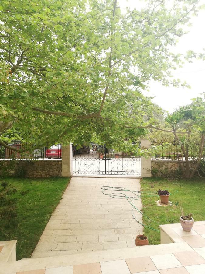 La Casa Di Caterina: Nature,relax And Private Garden Holiday home Lefkada City